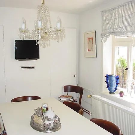 Robert's Bed and Breakfast Helmarshausen