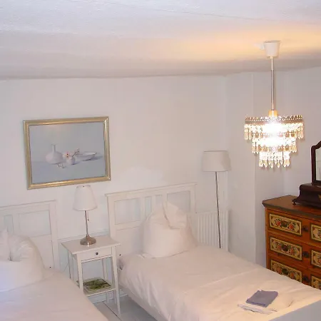 Bed and Breakfast Robert's Helmarshausen